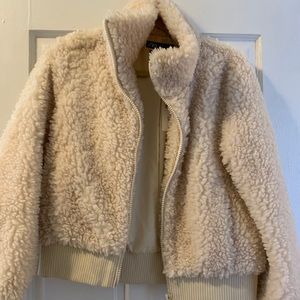 Zara fluffy jacket sz. Small